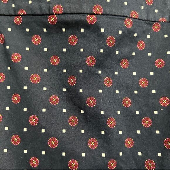 Tommy Hilfiger Navy Blue Patterned Skirt with pockets zipper in back size 14 - Picture 2 of 8